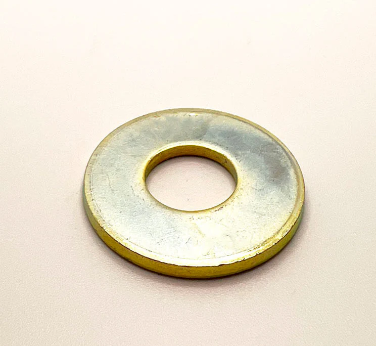 1 1/4in USS Thru-hardened Flat Washer Yellow Zinc