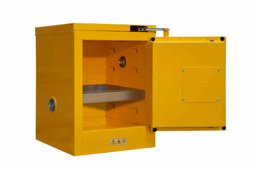 4 Gal. Self-Close Flammable Storage